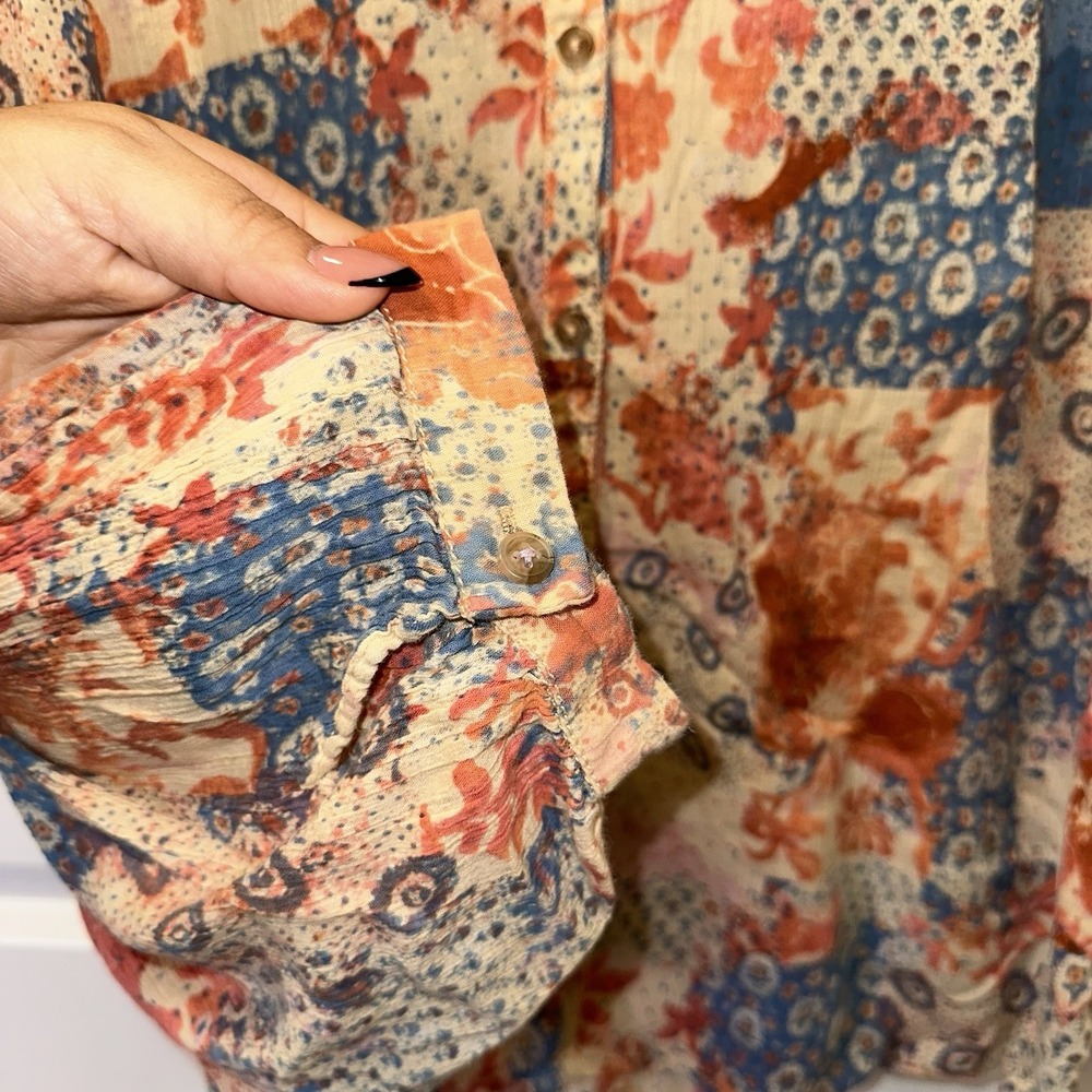 Anthropologie Patchwork Floral Button-Down Blouse in Blue, Rust, Cream - Picture 4 of 9